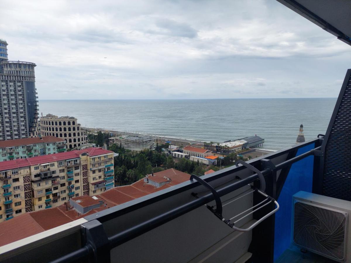 Orbi City Apartment Batumi Exterior photo
